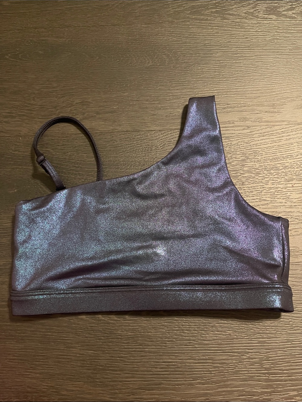 BEACH RIOT SPORT Iridescent Top